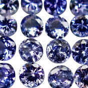 Tanzanite 3.40 CTS IF 16 Pièces